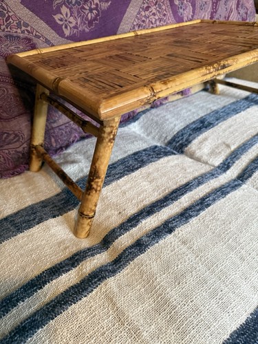 Vtg bed breakfast tv - bed,